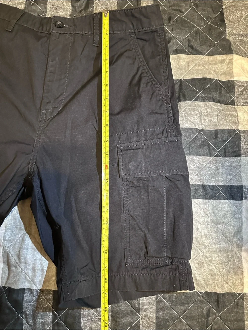Men's Levi’s Black Cargo Shorts